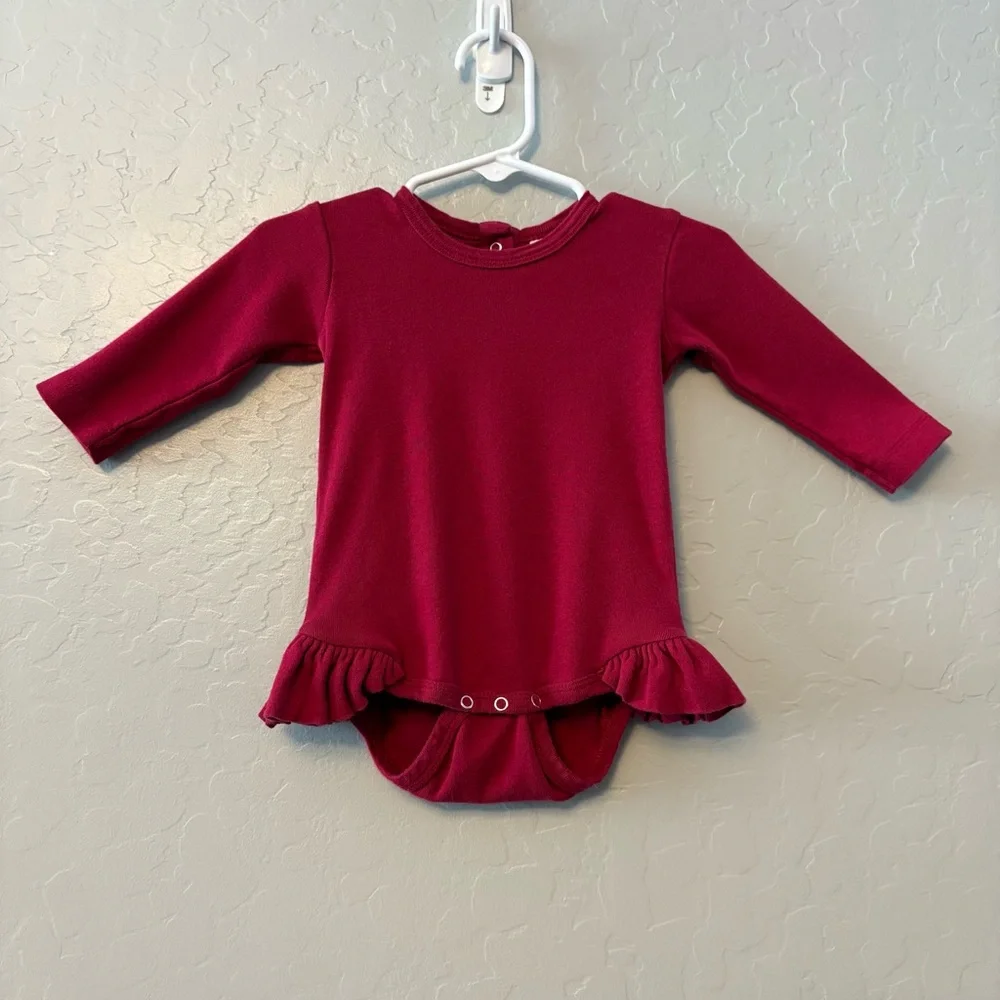 Kate Quinn dark red long sleeve cotton ruffle leg bodysuit one piece 6-12 months